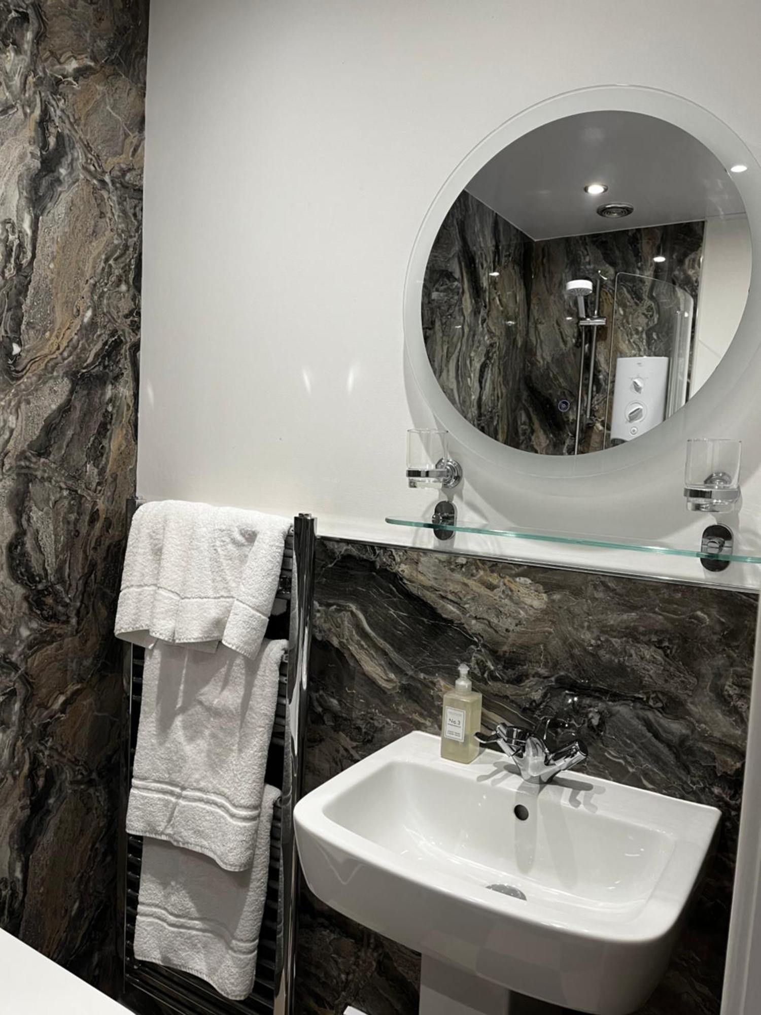Norwood Guesthouse-Loch Lomond Balloch Bagian luar foto